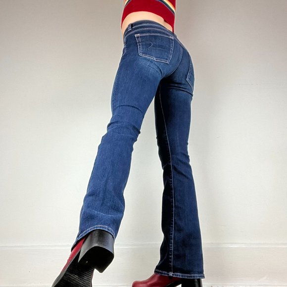 NEW American Eagle Low Rise Flare Jeans - Dark Wash - Size 0 - Picture 2 of 8